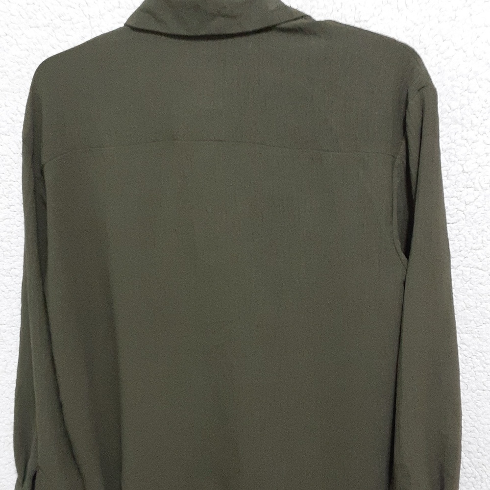Olive Green Women's Button-Front Pants Set - Picture 4 of 9